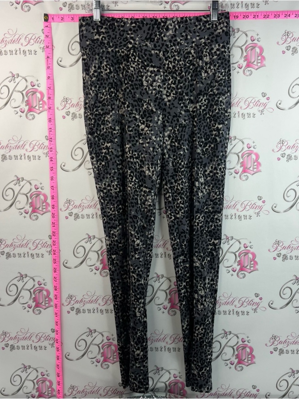 Seven7 leggings tights cheetah Grey and Black Leopard Print High-Waist Leggings